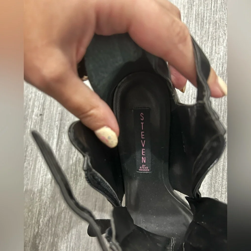 Steven By Steve Madden good used