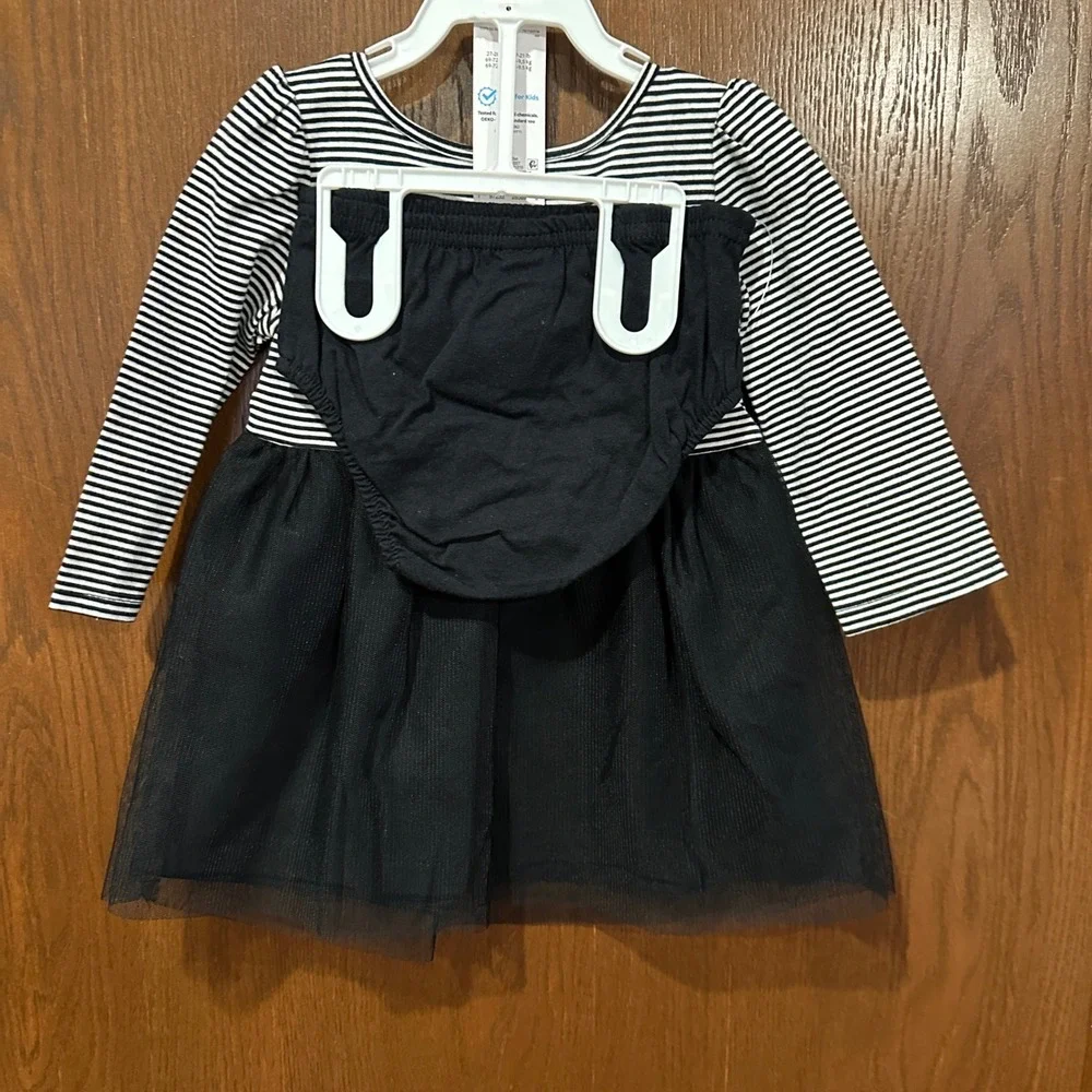 Carters type playwear