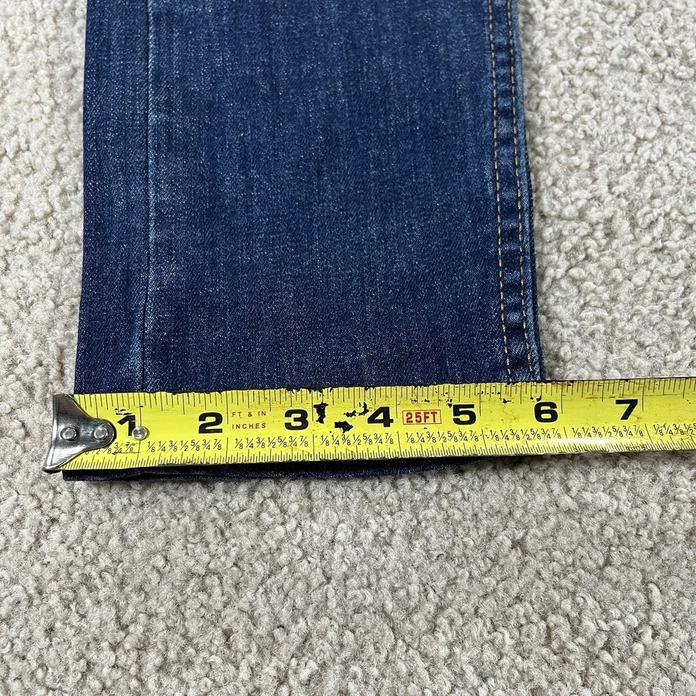 Levis new tag