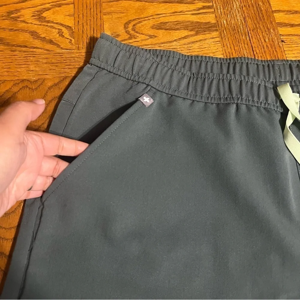 Figs preowned small