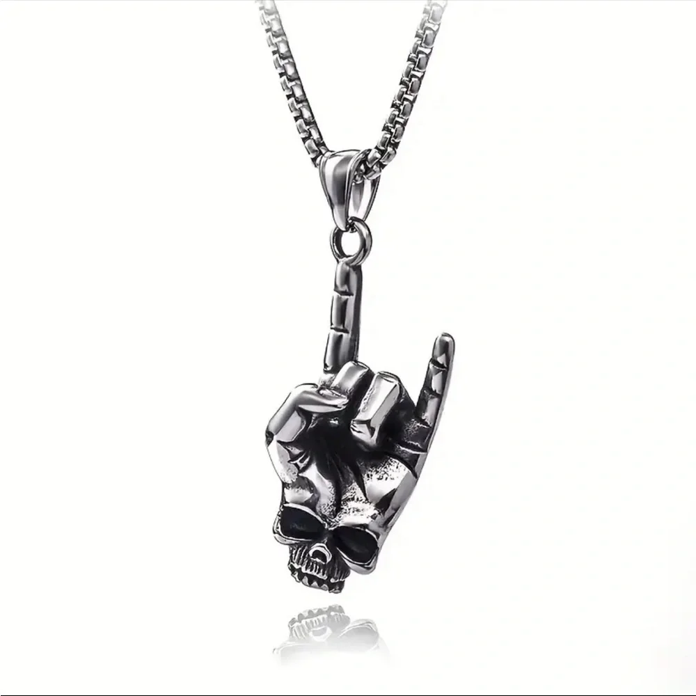 N/A skull hand