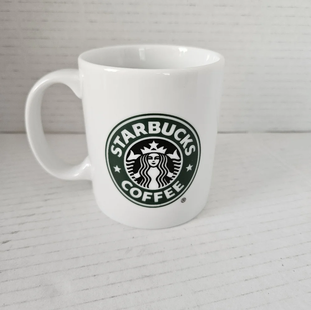 Starbucks 2005 coffee‎ mug 9oz