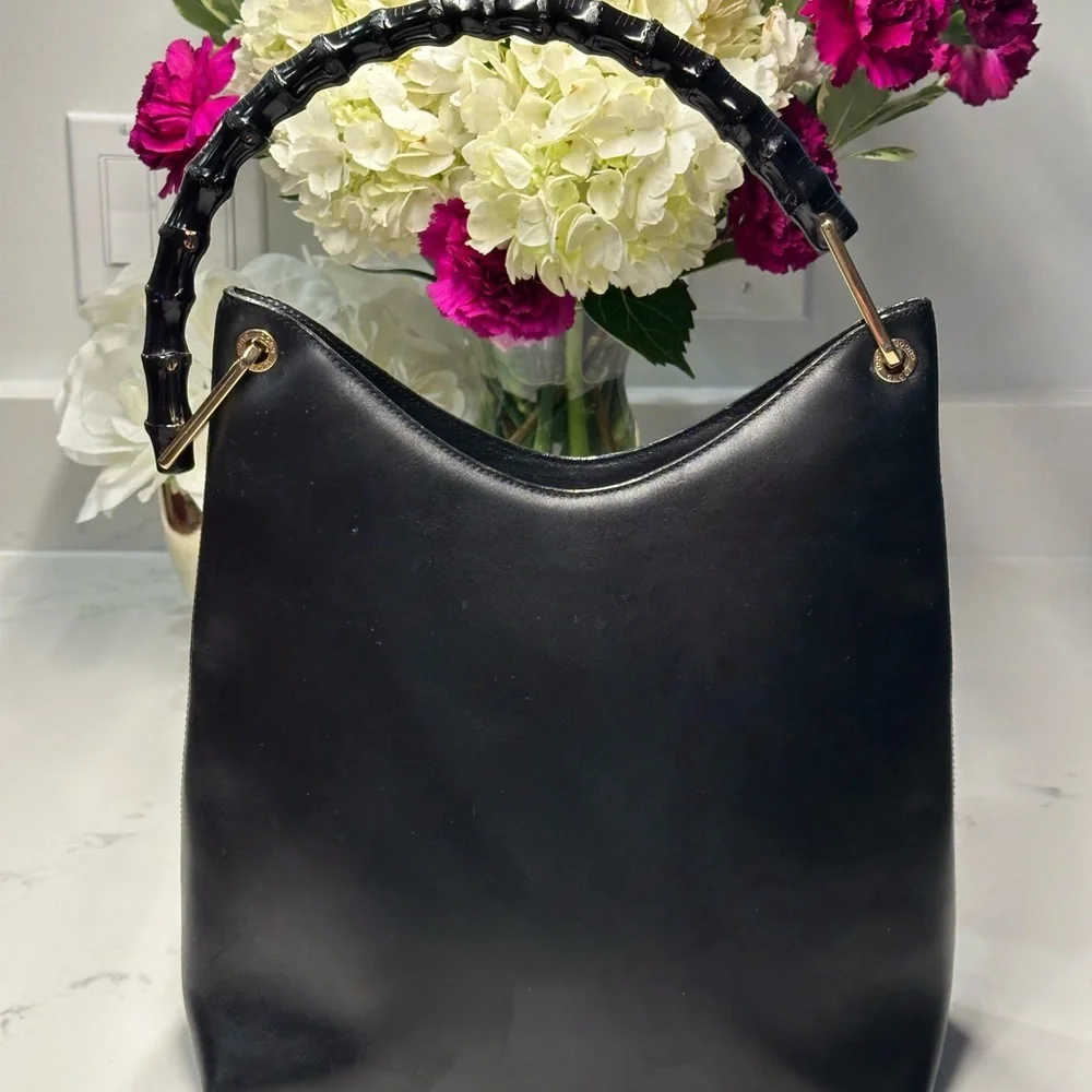 Gucci chic black