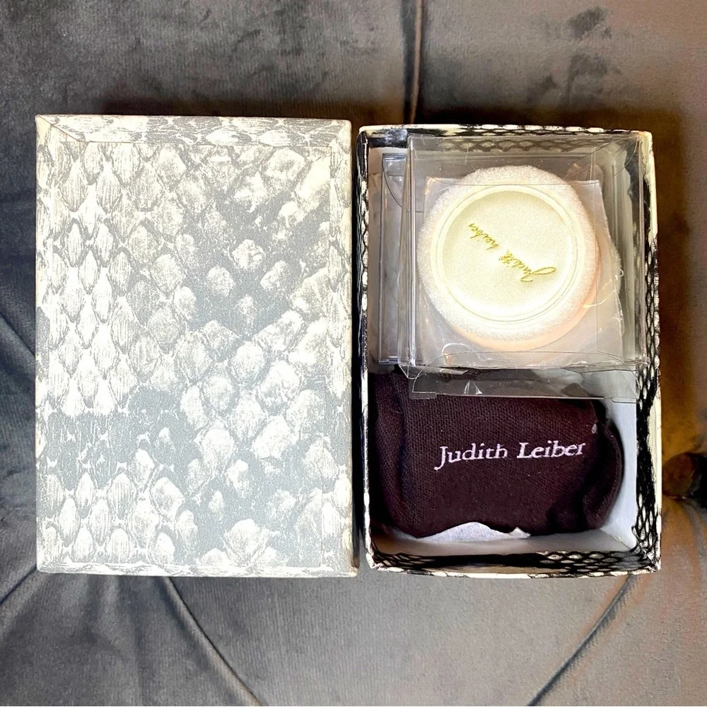 Judith Leiber nib vintage