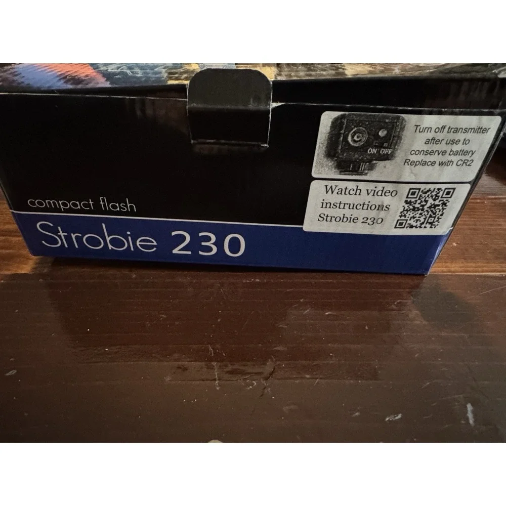 Strobie 230 Camera Flash