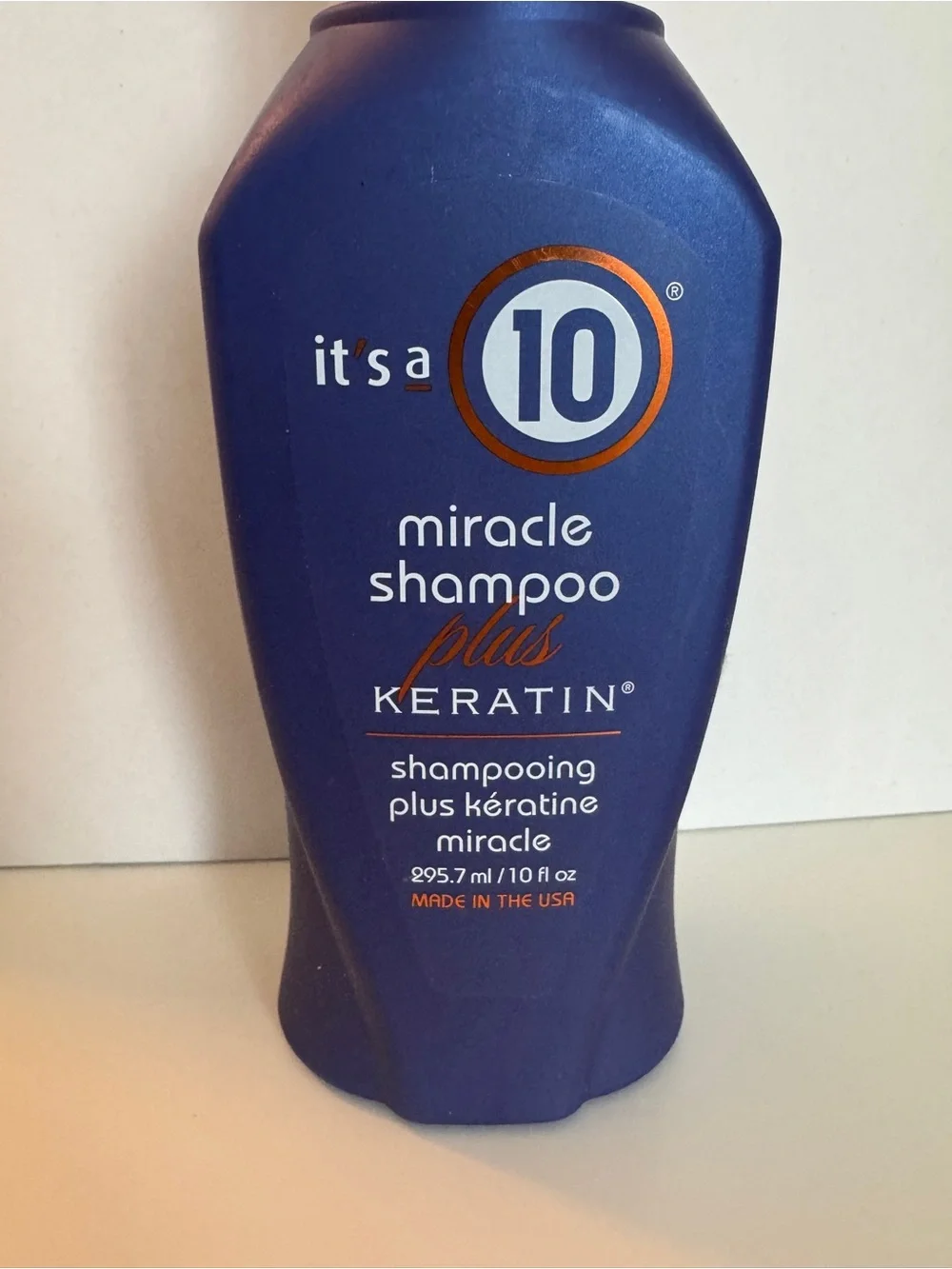 It’s a 10 plus keratin shampoo and conditioner bundle NWT