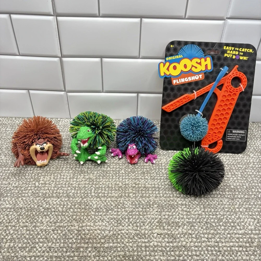 Koosh Ball Set Dinosaurs Tax Plain And Sling Shot Fidget Fun VTG Toys‎