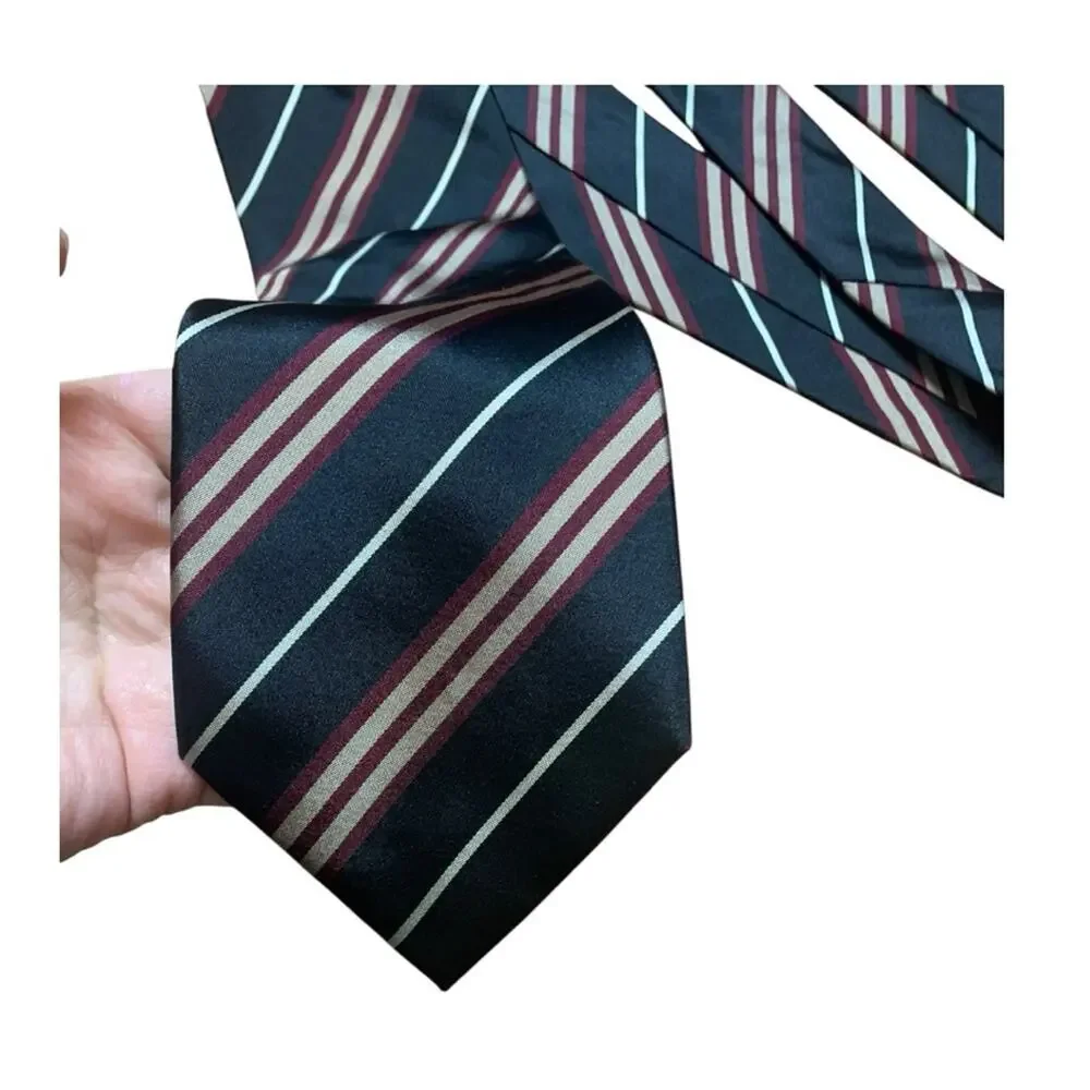 Burberry stylish tie