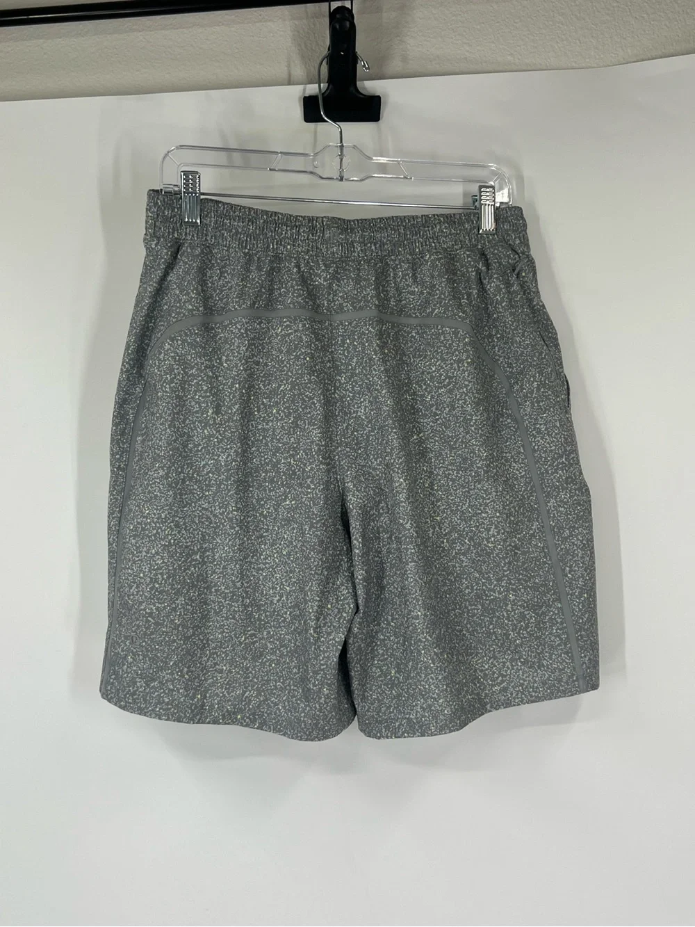 lululemon athletica short breaker