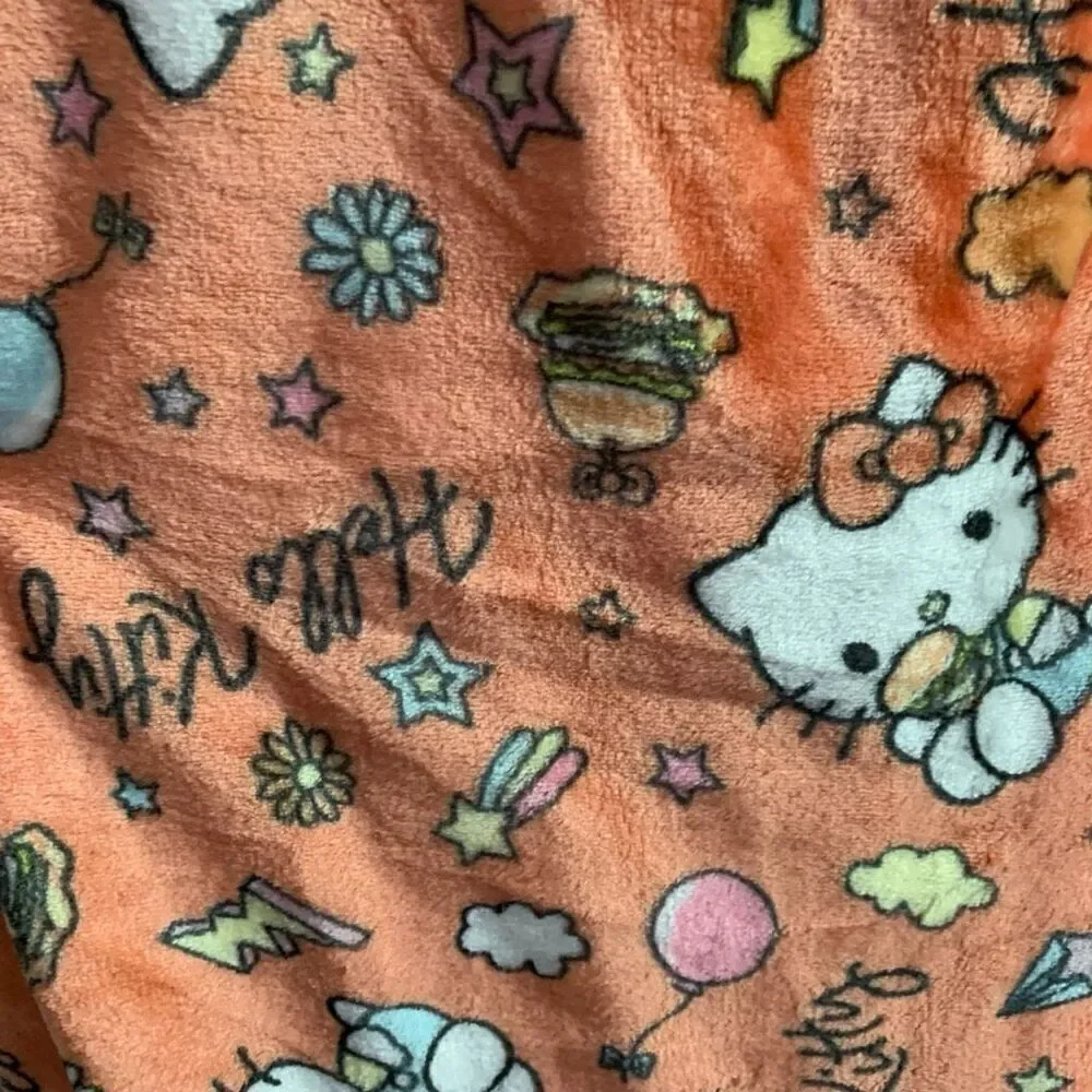 Hello Kitty new wit