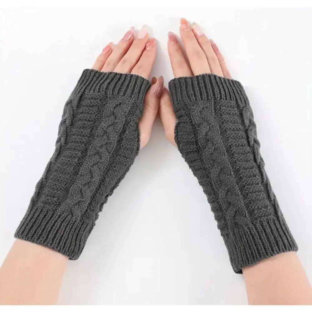 Women’s Cable Knit Fingerless Gloves Gray One Sizel