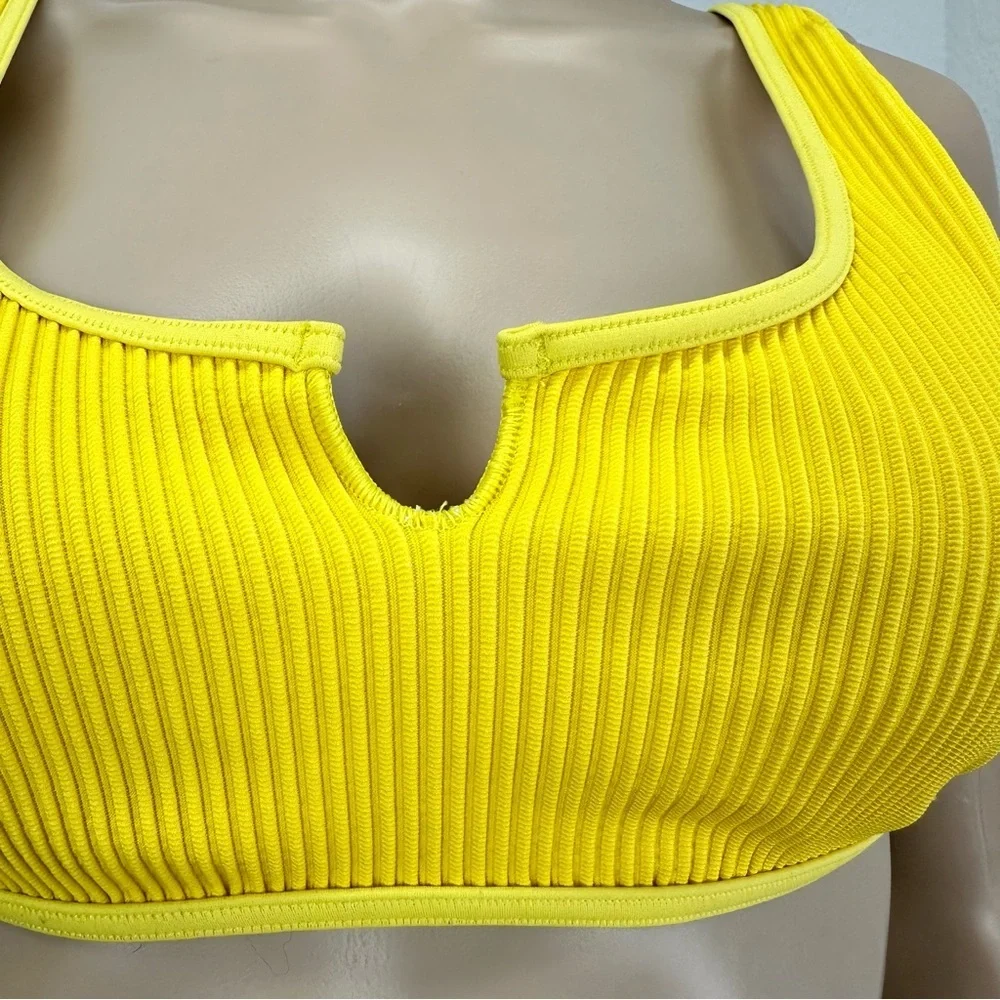 Hollister bright yellow