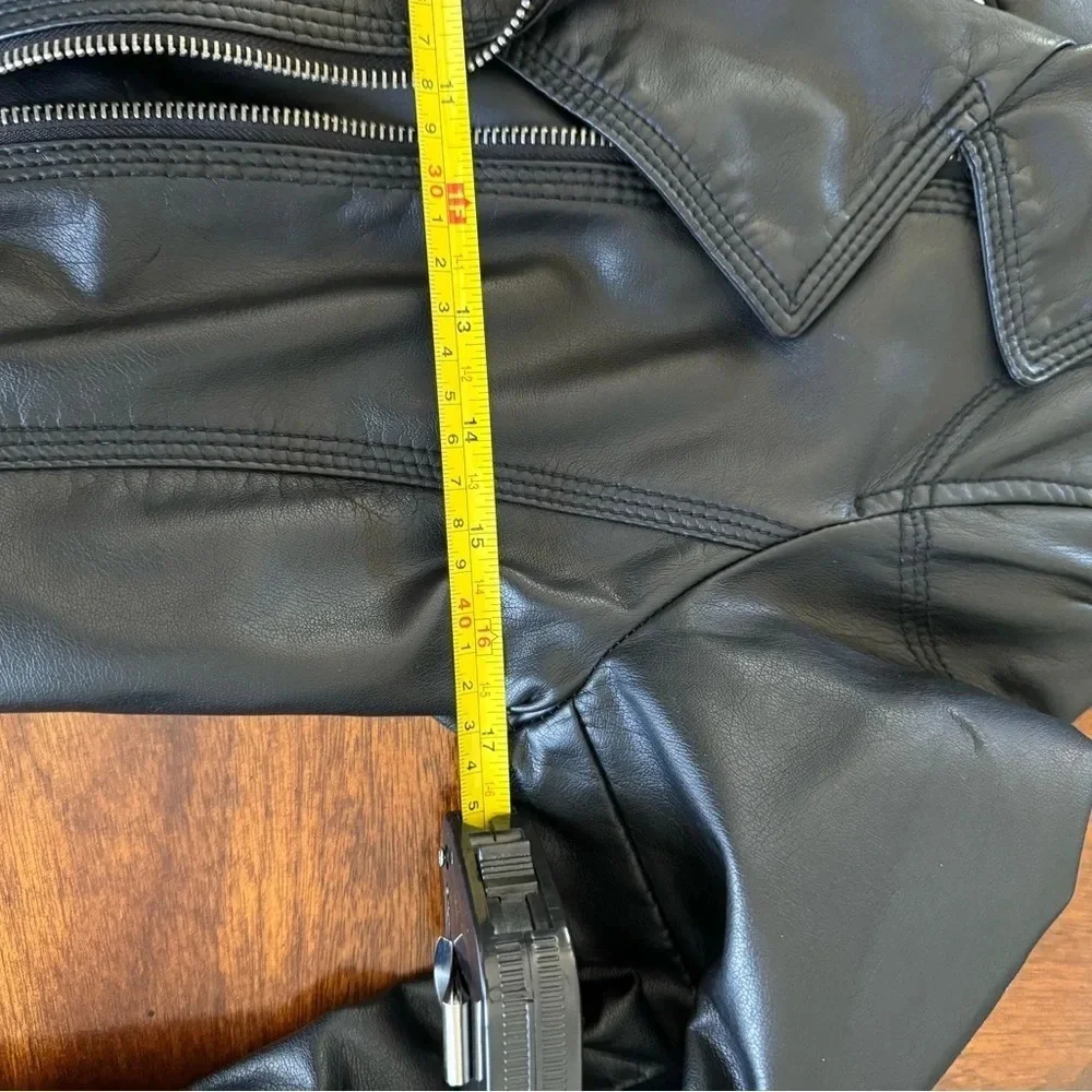 Zara addition please fitted