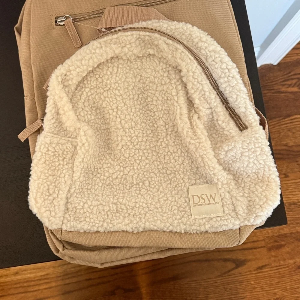 NWT DSW Beige and White Women's Backpack with Mini Backpack
