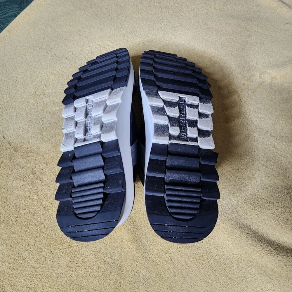 Merrell women size