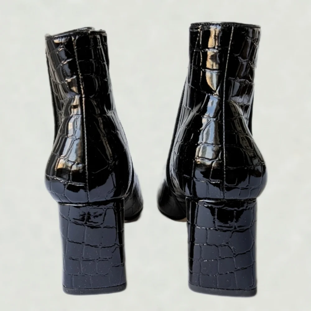 Eloquii glossy crocodile