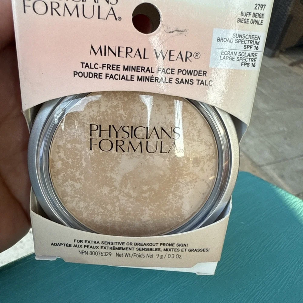 Physicians Formula ~ Mineral Wear Face Powder~ Buff Beige~‎ Spf 16 ~NIB