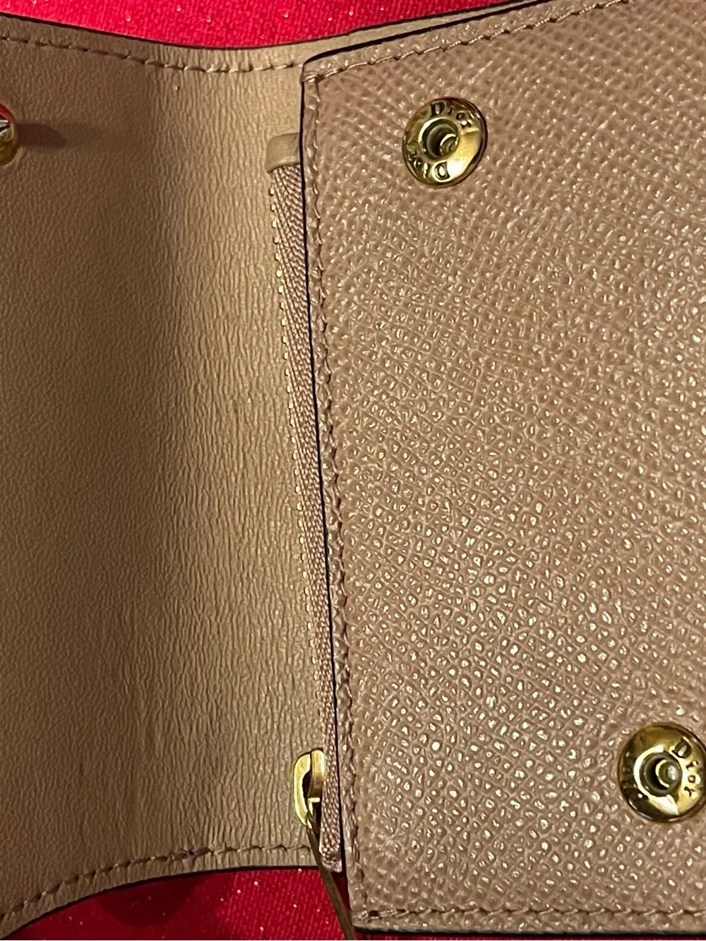 Dior compact mini