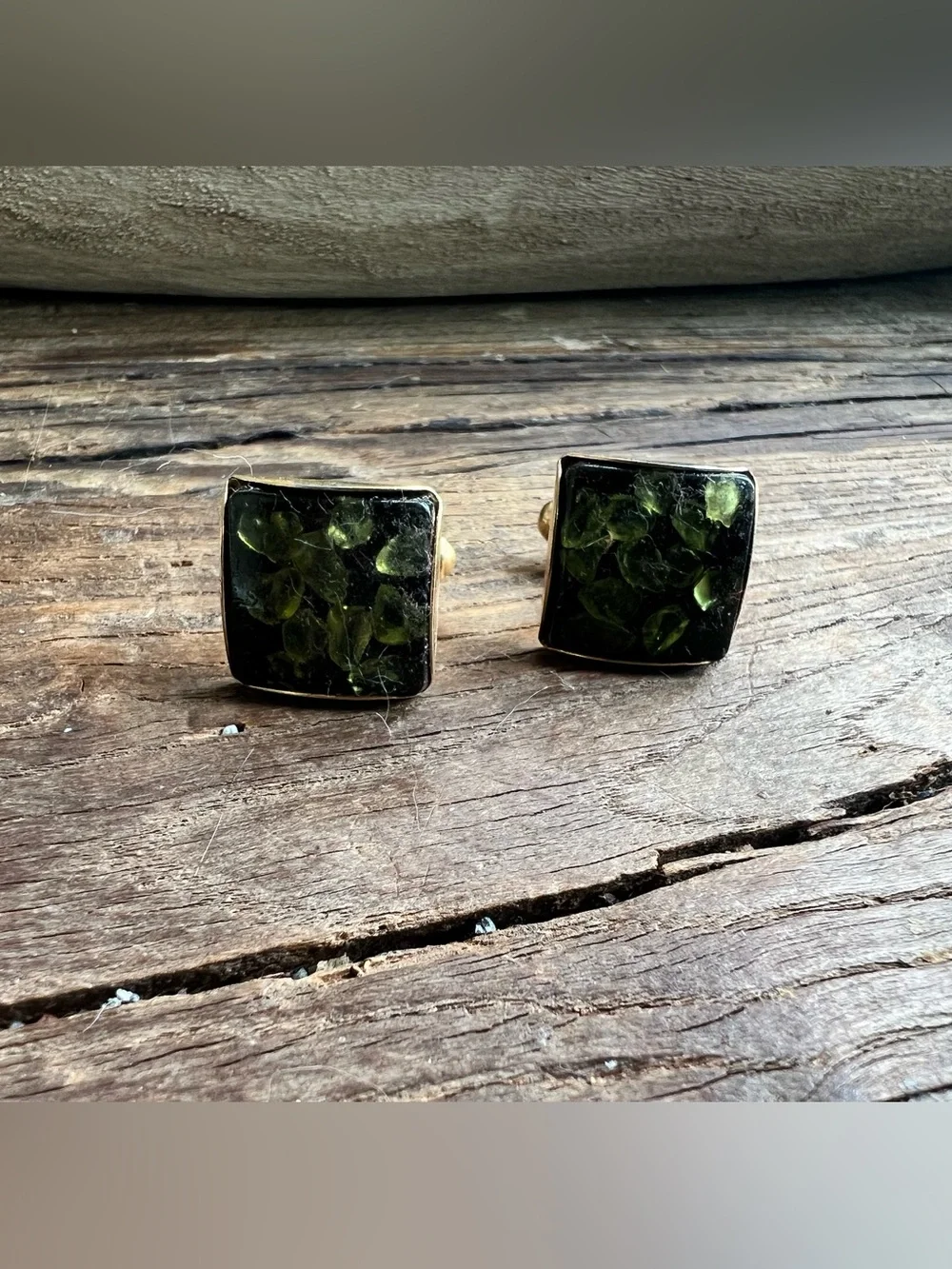 N/A men square