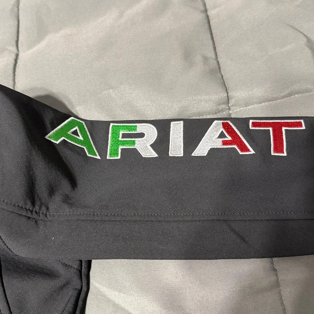 Ariat nwot ariattek