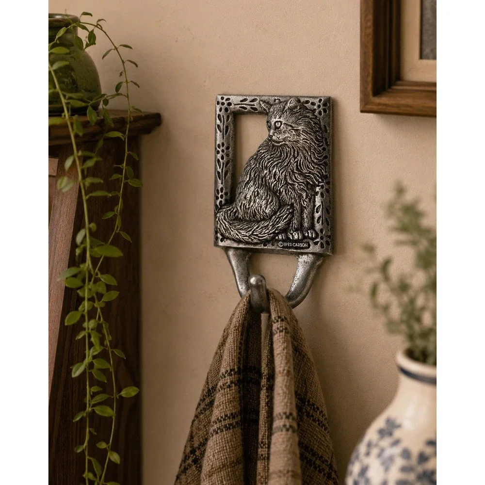 Vintage 1993 Carson Pewter Longhair Cat Wall Hook Floral Frame Silver Tone Metal