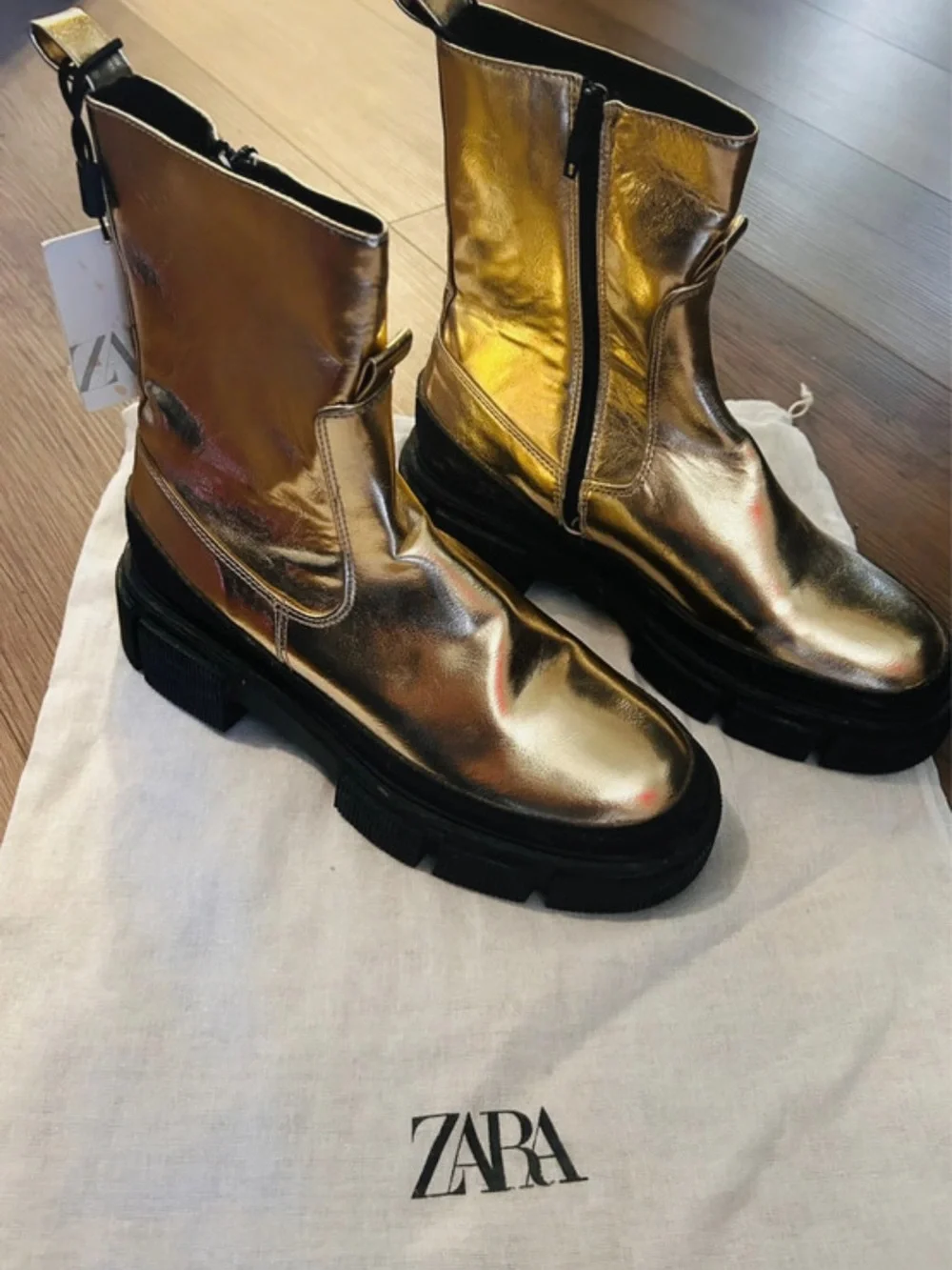 Zara Metallic Gold Platform Chelsea Boots