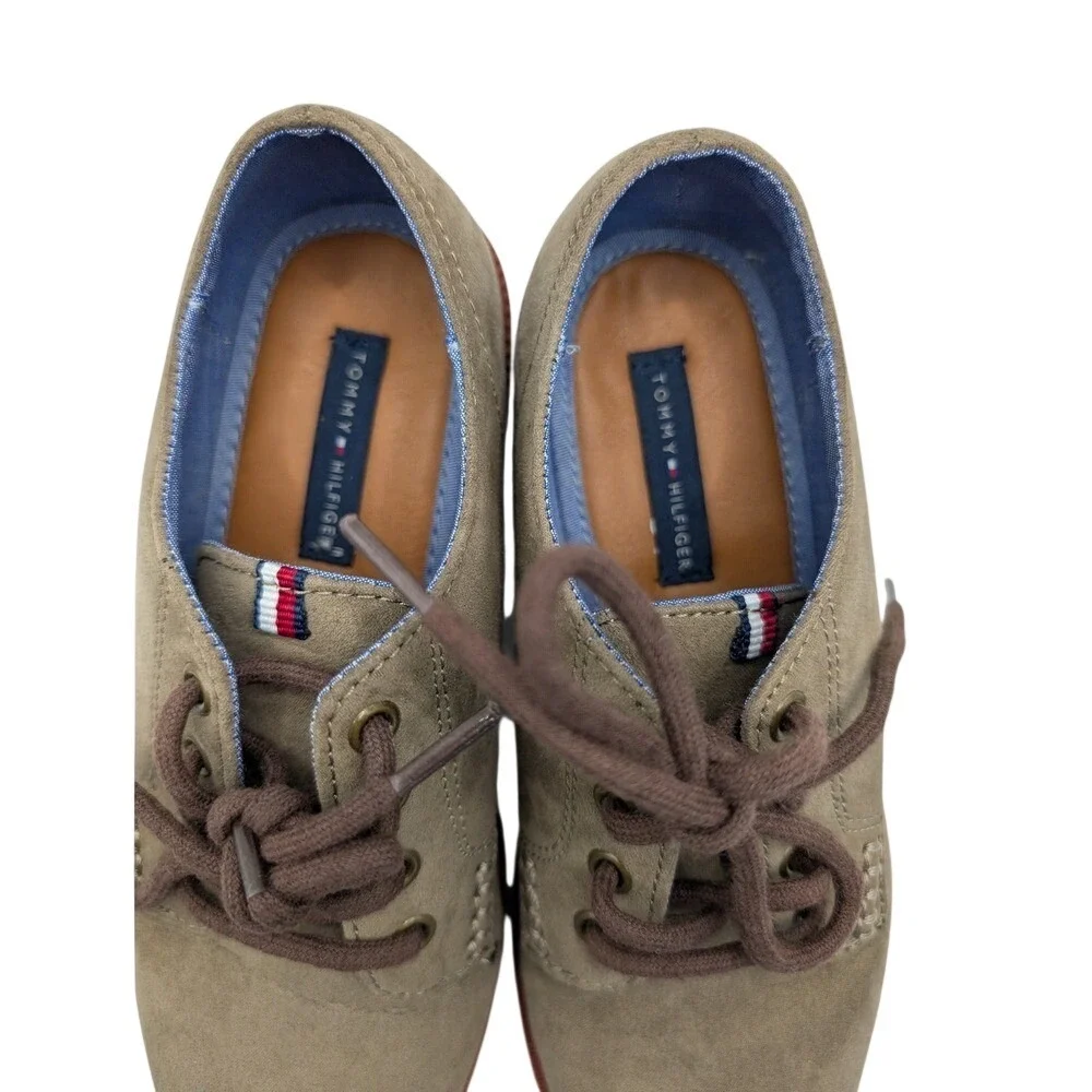 Tommy Hilfiger kids taupe