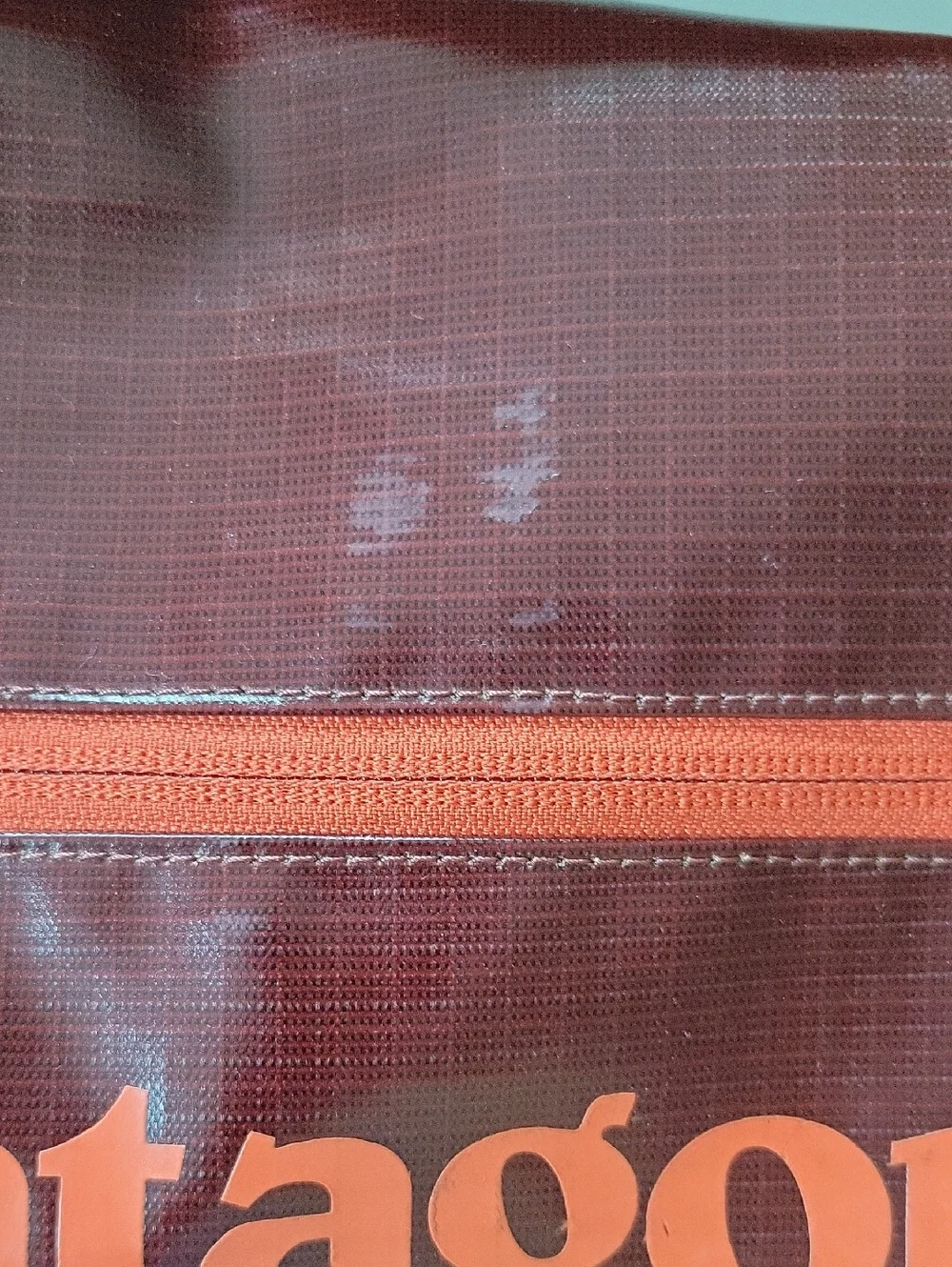 Patagonia guc messenger
