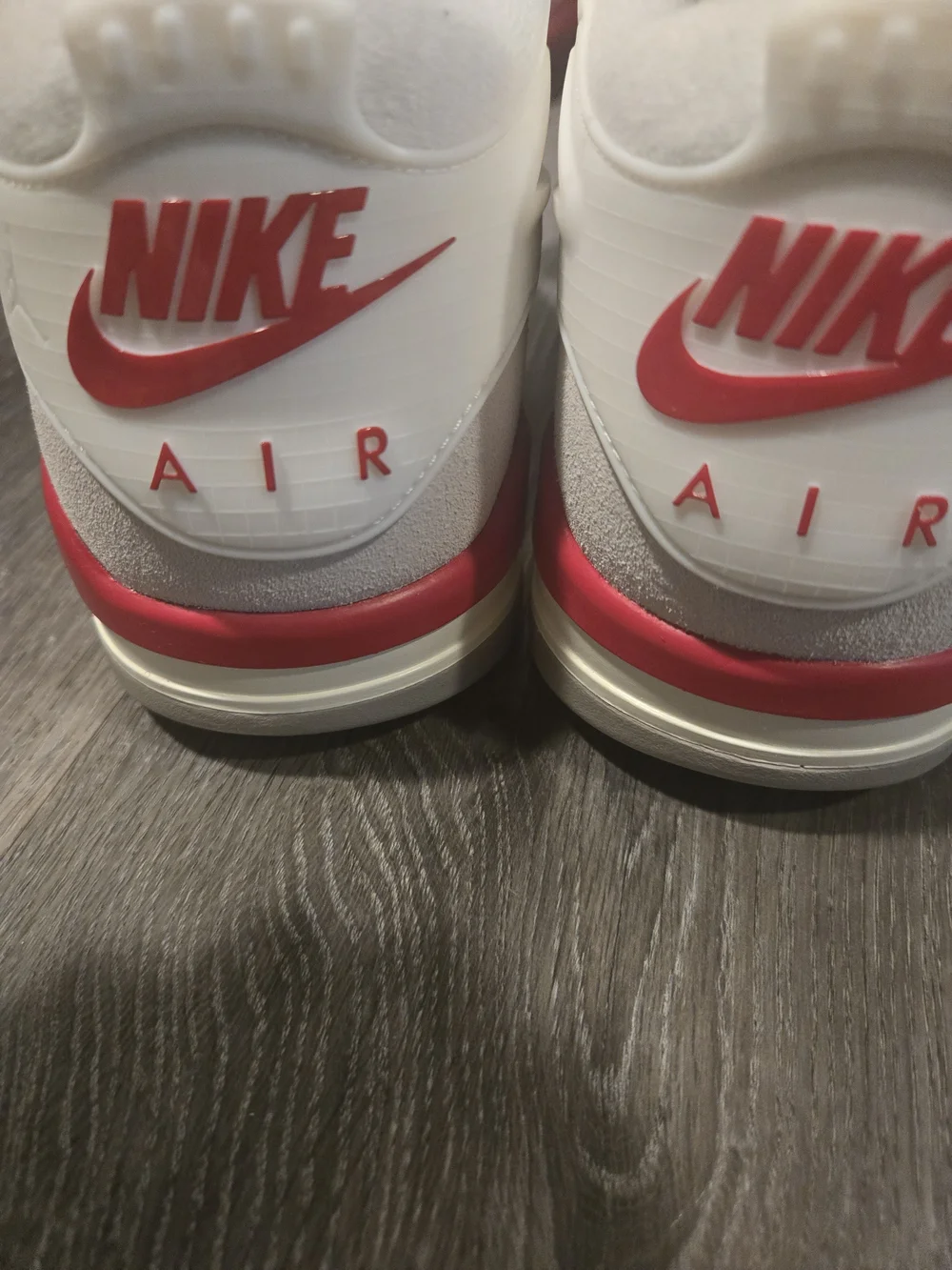 Air Jordan 4 RM Sail/Fire Red/Grey Men's 13 HF6126 100. New