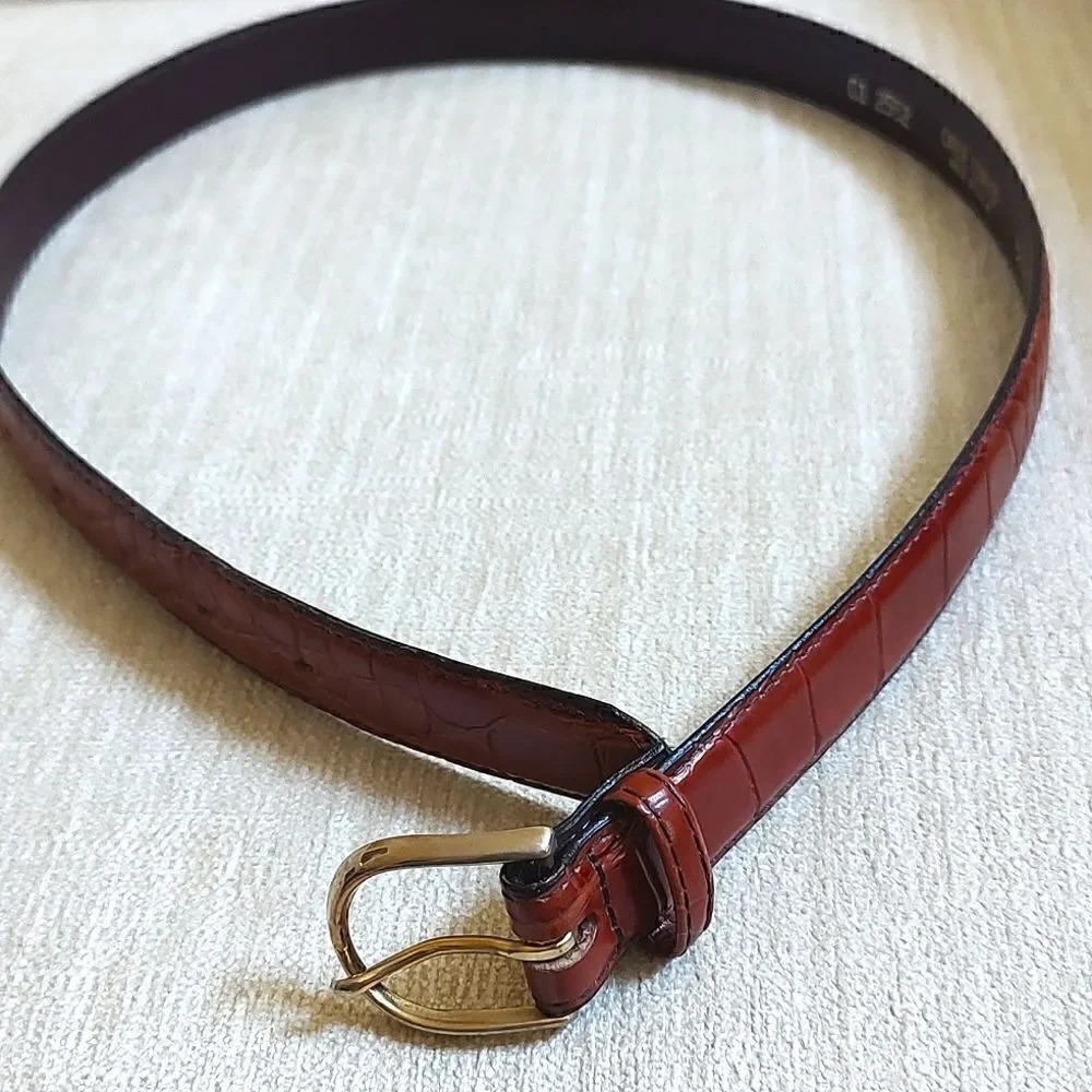 Gator Cowhide Brown Leather Belt Gold Buckle Size 32