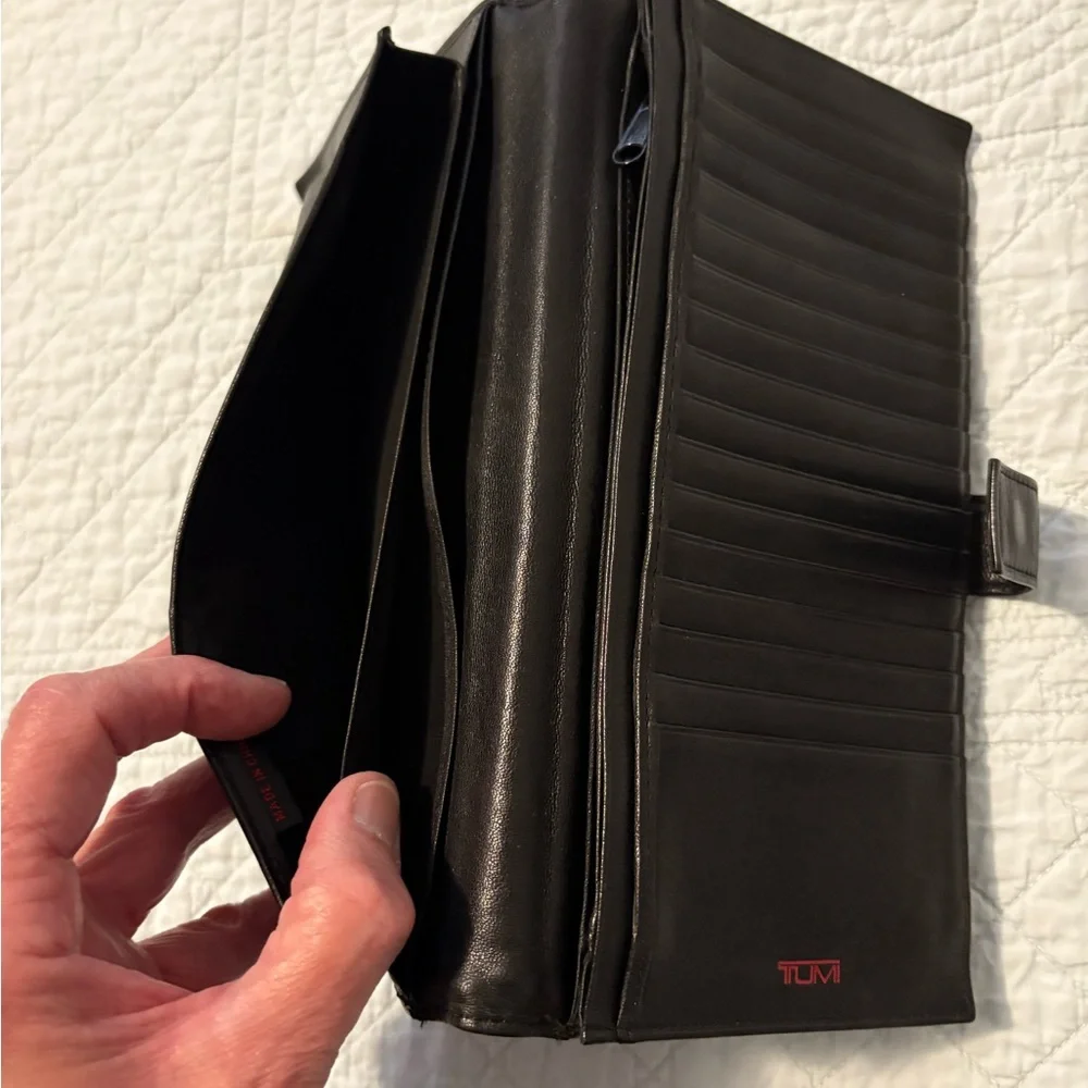 Tumi travel wallet