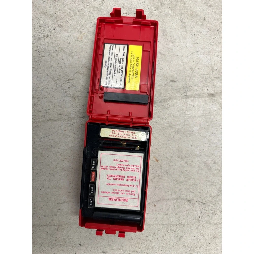 STIRES vintage red