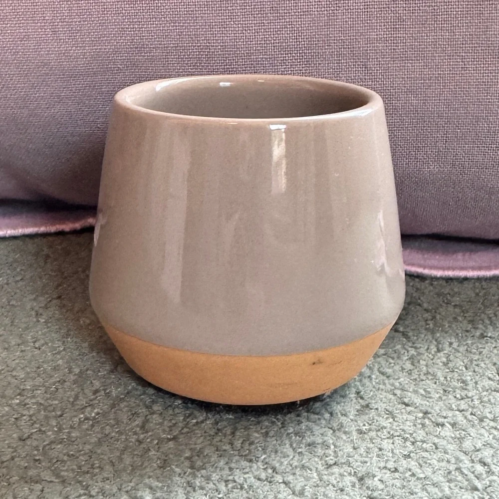 Crate&Barrel no designated