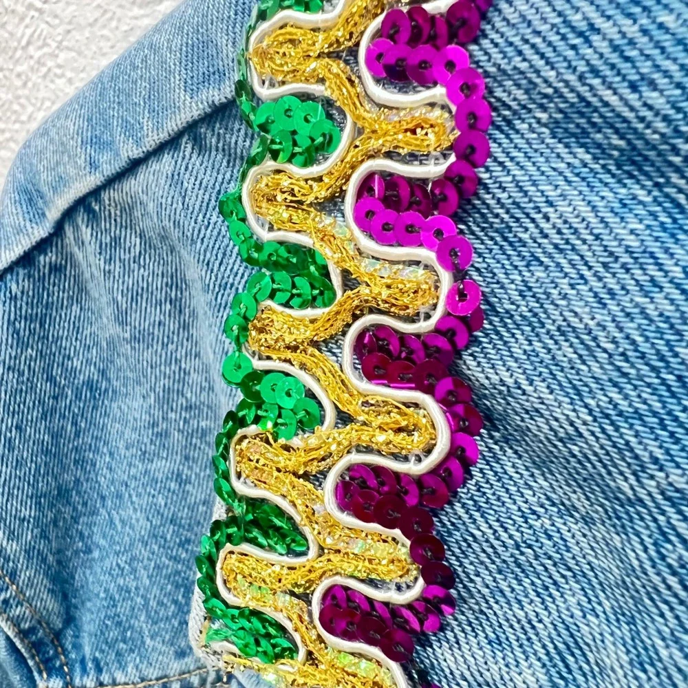 universal thread