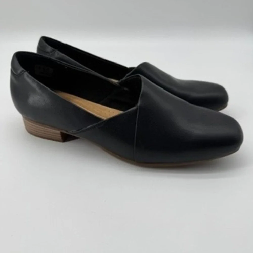 Clarks collection loafers
