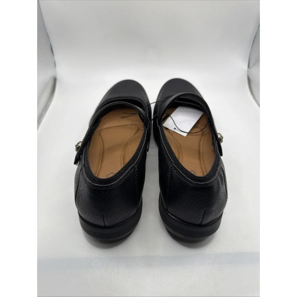BareTraps jurnee flats