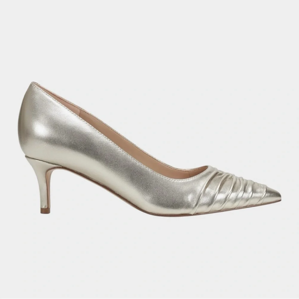 Marc Fisher LTD Women's PARIA Pump, Light Gold Leather 710, 9 M