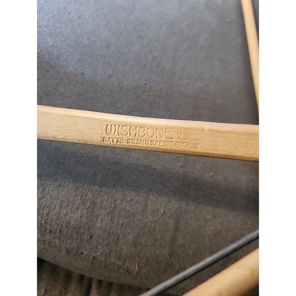 The Unbranded Brand see pictures