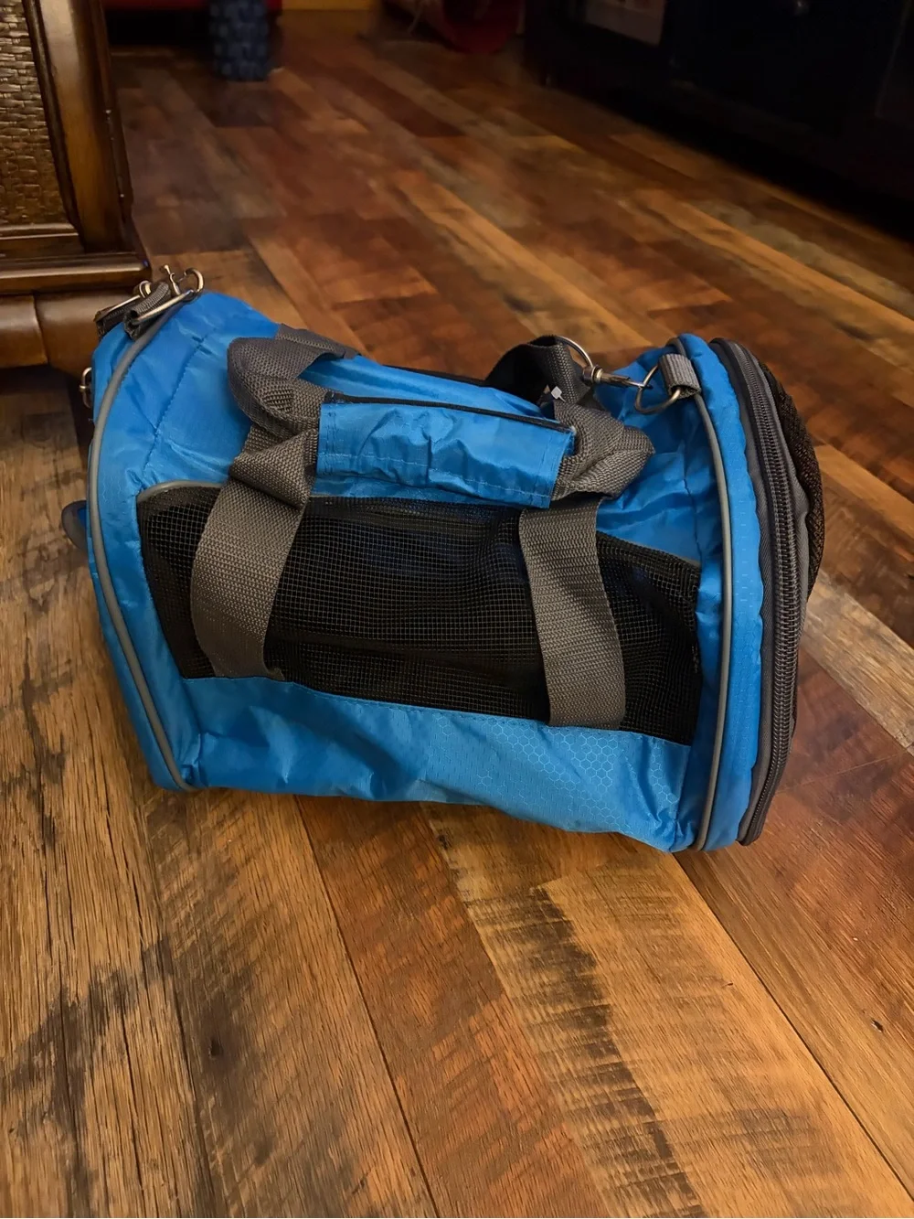 N/A compact blue