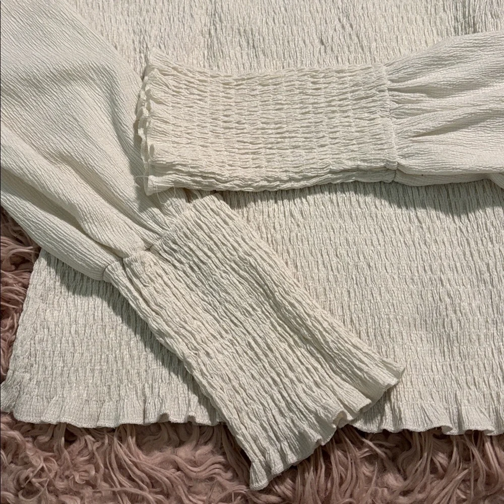 Anthropologie color 99% ivory