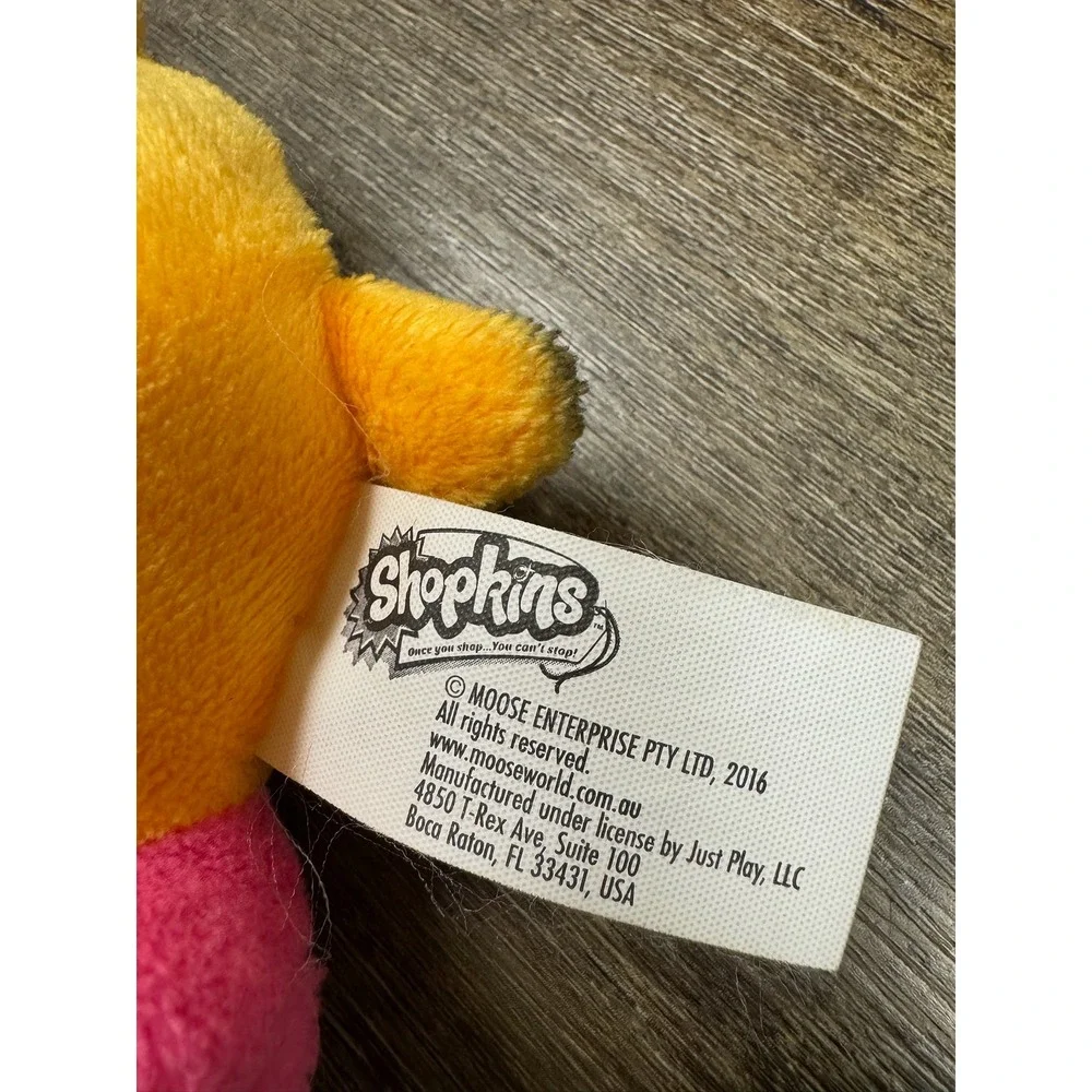 Shopkins Kooky Cookie Plush 6 Inch Yellow Stuffed‎ Toy Moose Enterprise 2016
