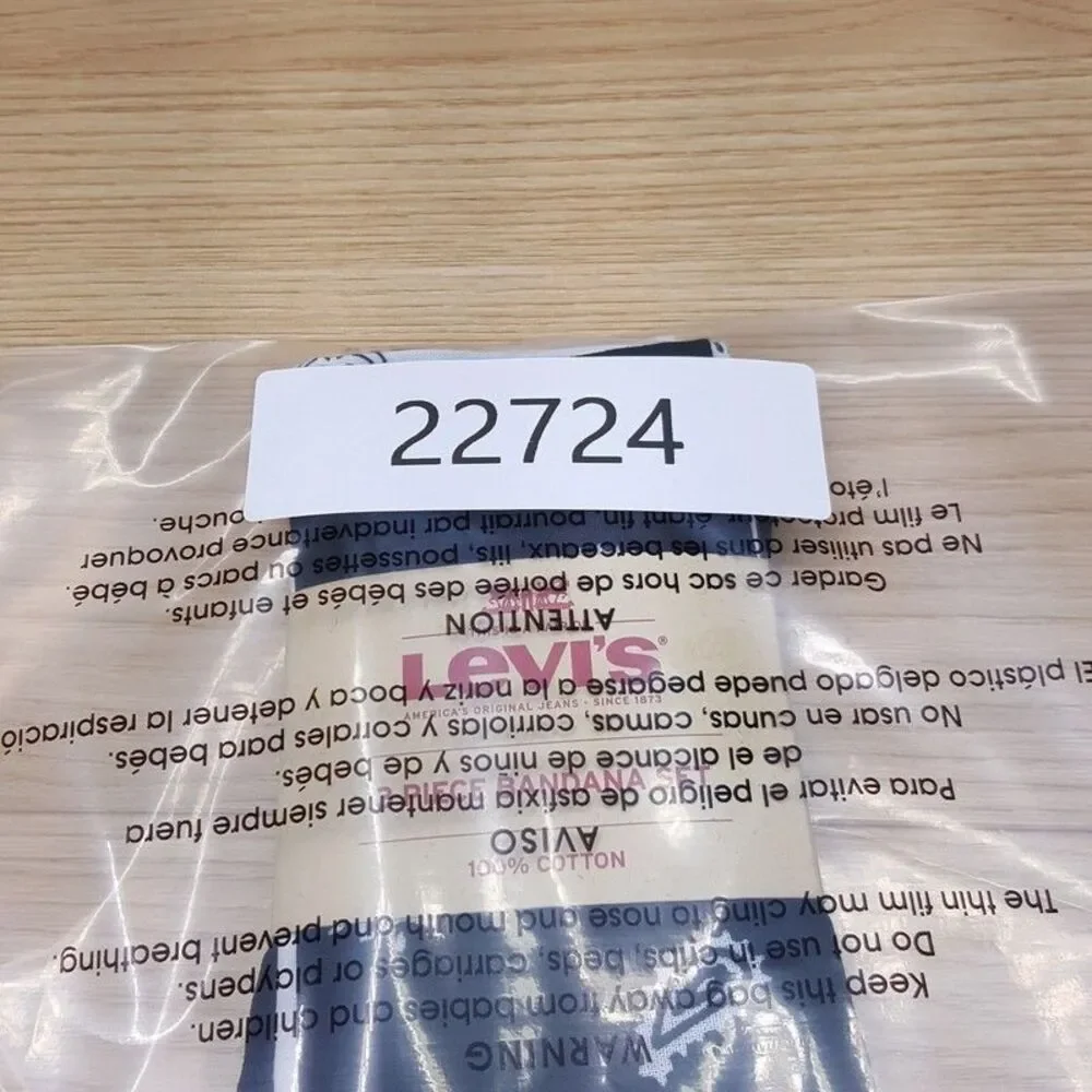 Levis levi bandana