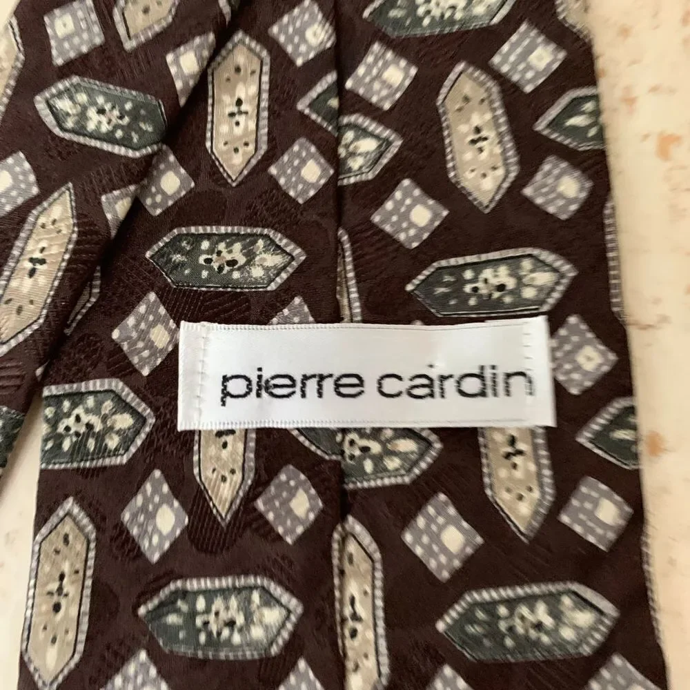 Pierre Cardin set two