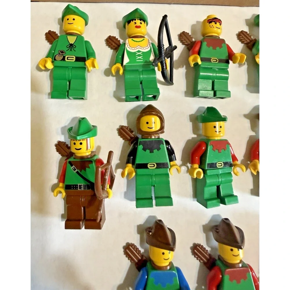 Lego 6071 Forestmen's‎ Crossing Forestwoman Minifigures Only Lot 1990