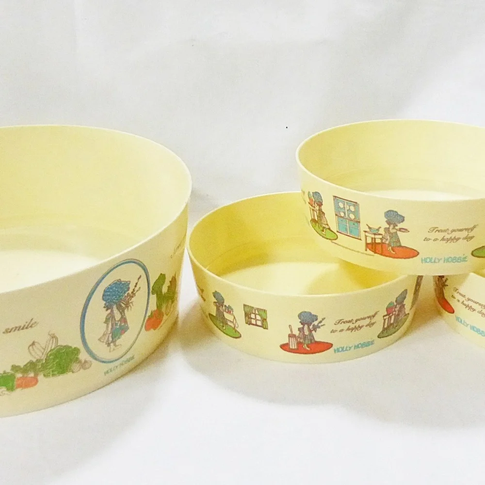Vtg Holly‎ Hobbie the coca cola company collector series salad bowl set of 4