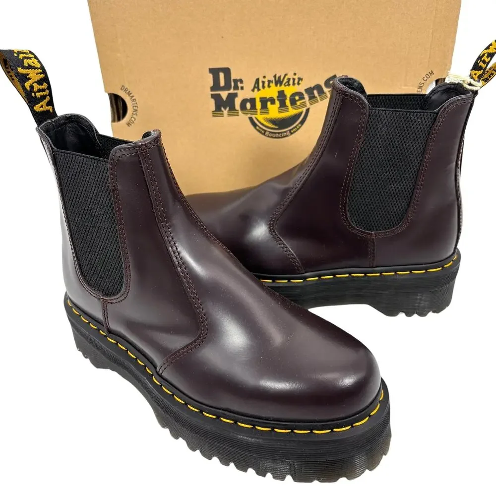 Dr. Martens day loop shows