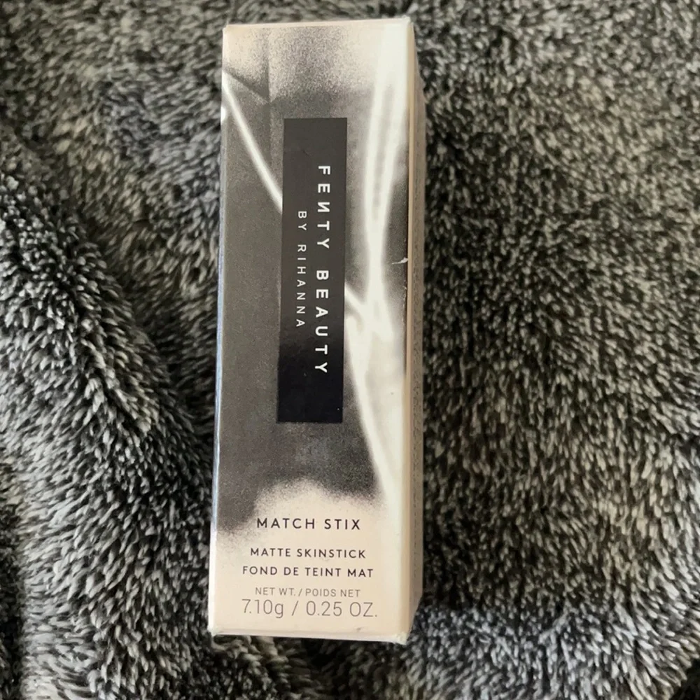 Fenty Beauty deep undertone contour