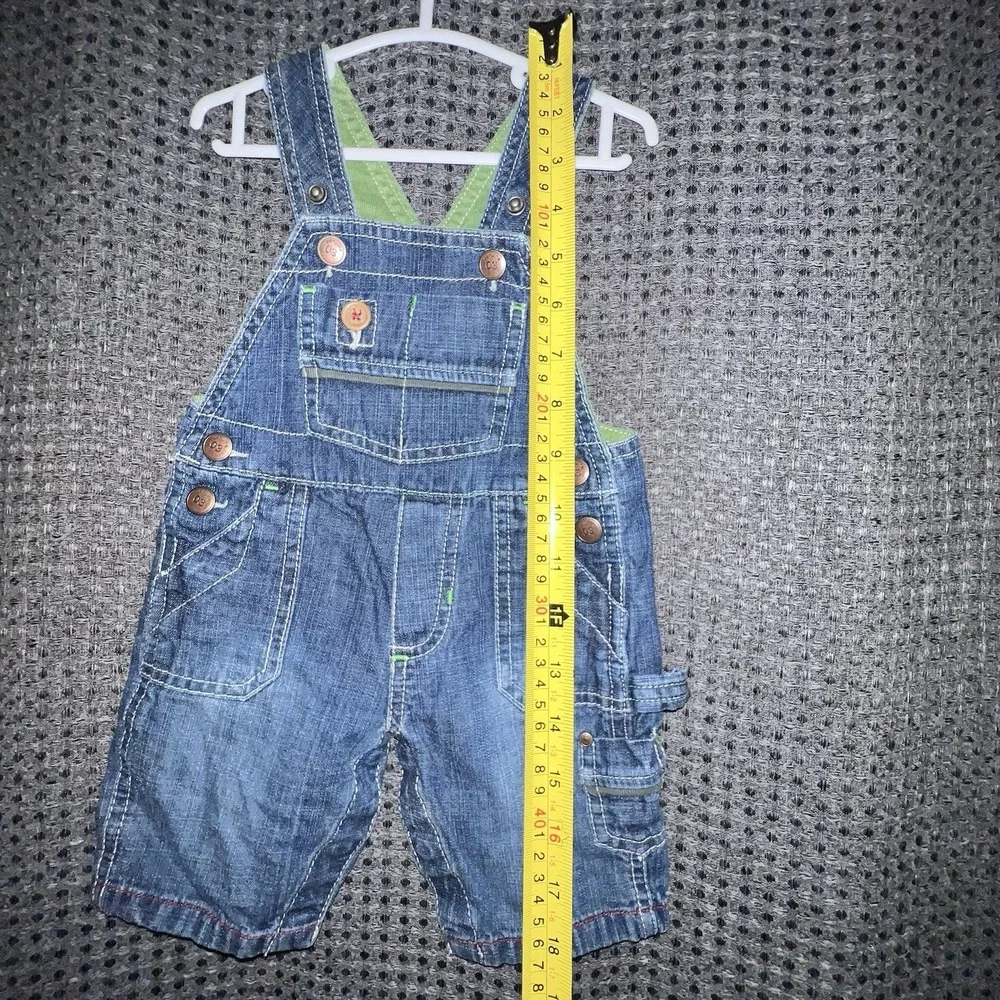 OshKosh B’gosh this pair