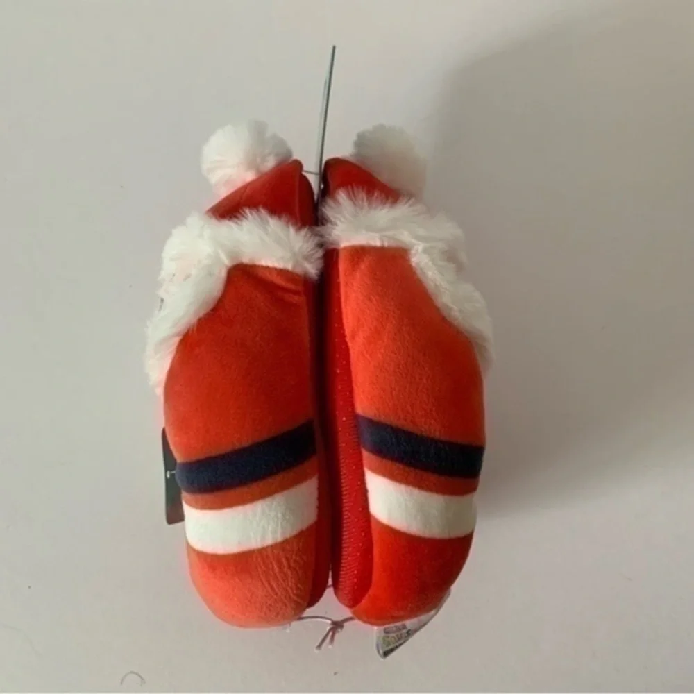 NWT. SQUISHMALLOWS Santa Slippers