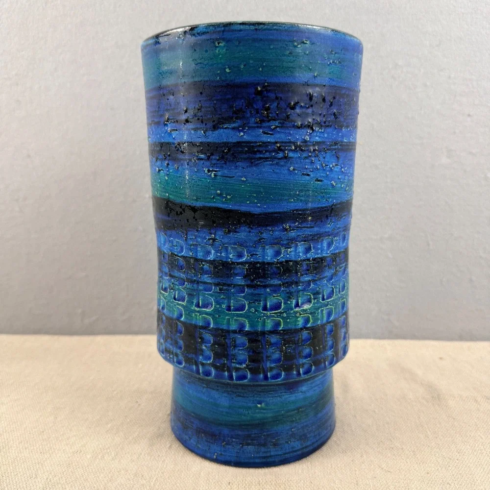 Vintage Bitossi Rimini Blue Vase Aldo Londi Italy MCM Art Pottery 9.5